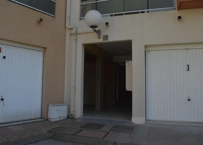 2 Pieces Cap D'agde Ct030-196 אגדה